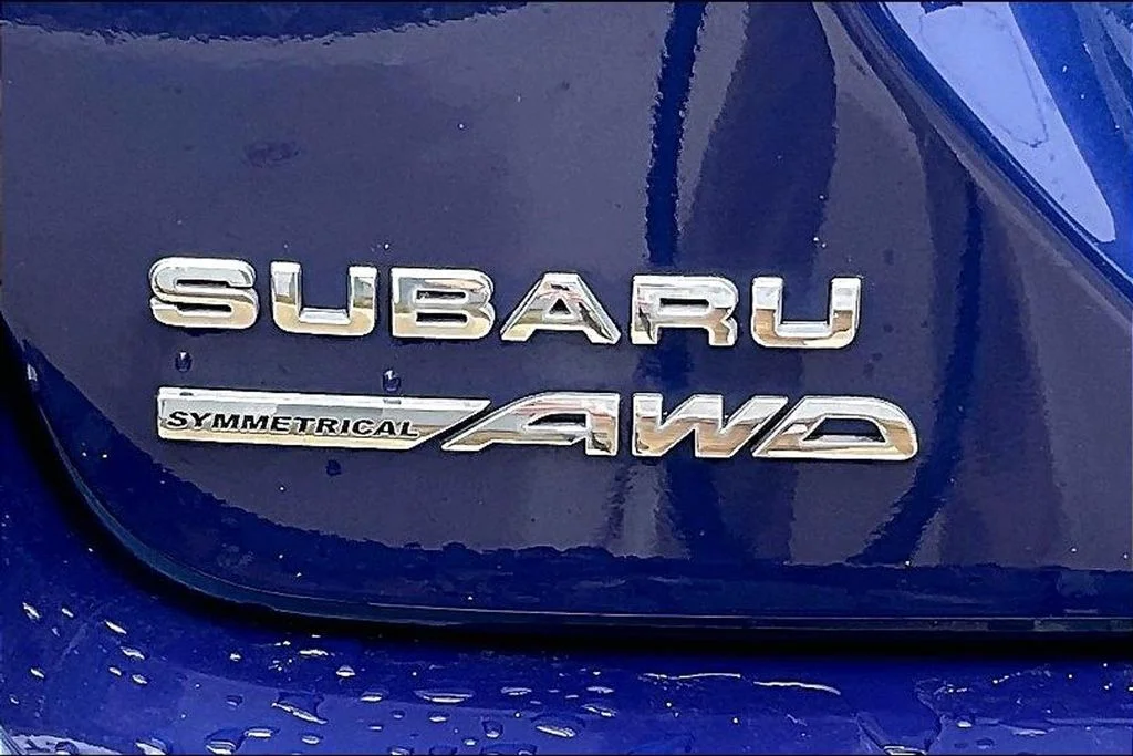 Certified Used 2025 Blue Subaru Premium image 9