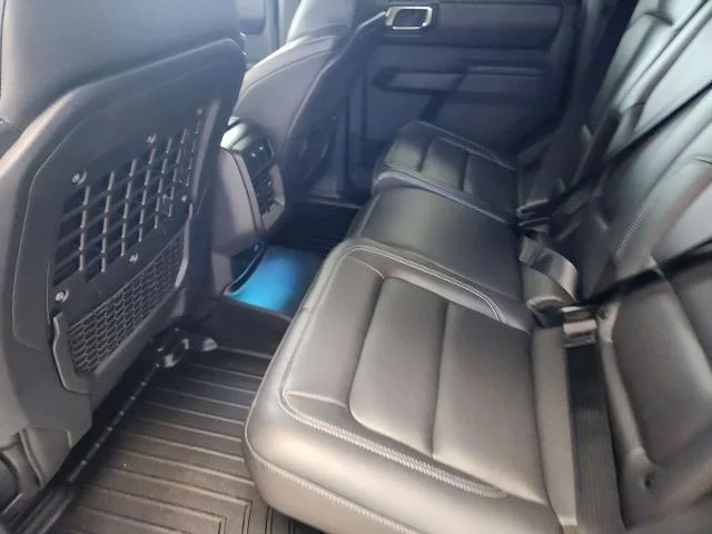 New 2025 Shadow Black Ford Badlands® image 40