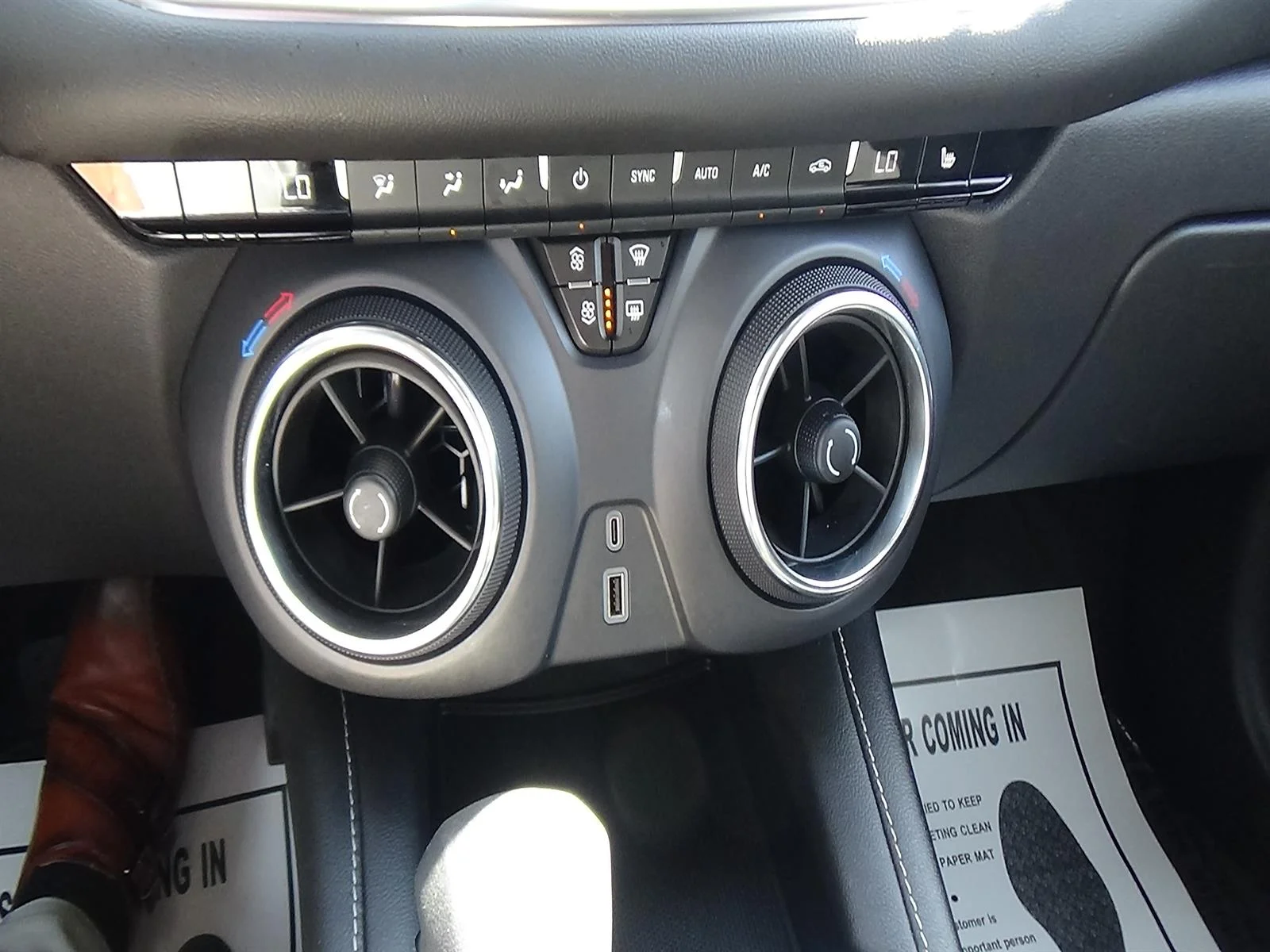 Used 2025 Black (gba) Chevrolet LT image 28