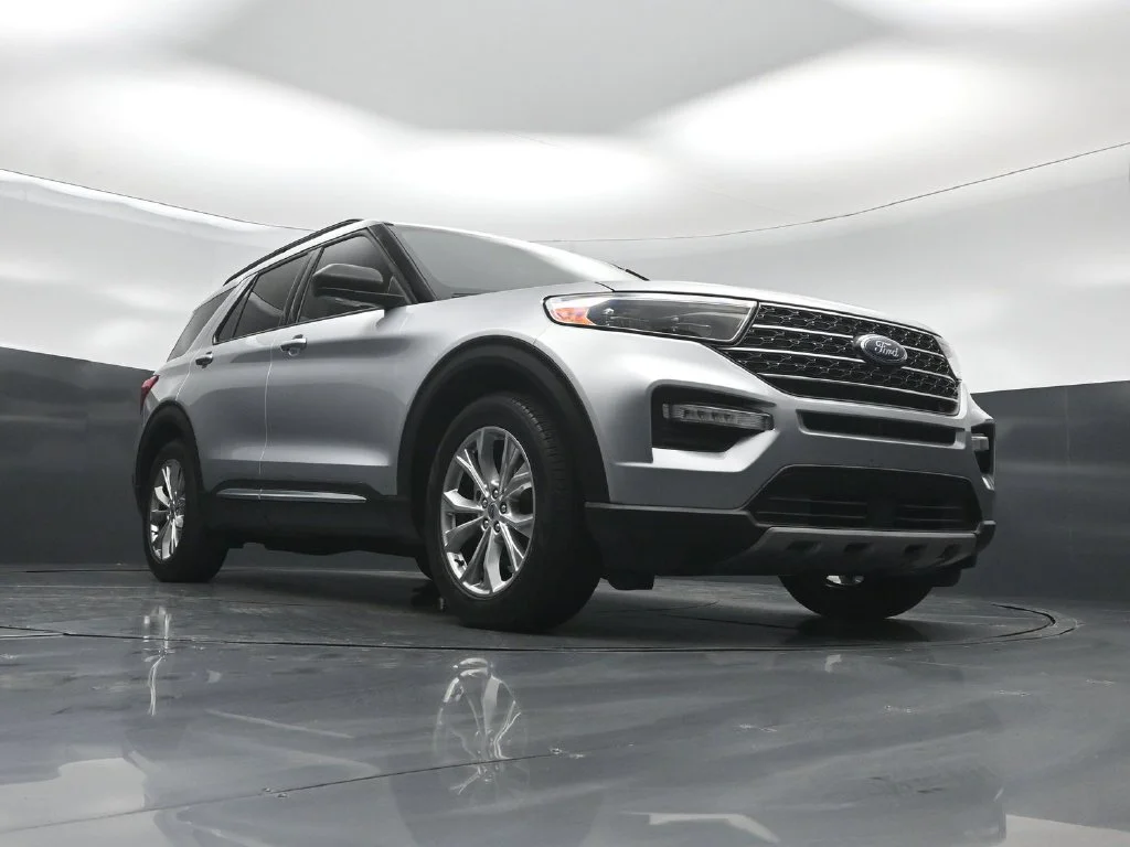 Used 2021 Silver Ford XLT image 41
