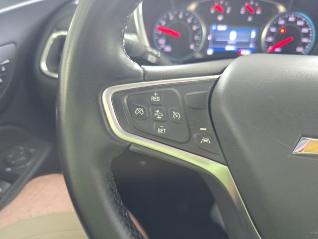 Used 2023 Gray Chevrolet LT image 19