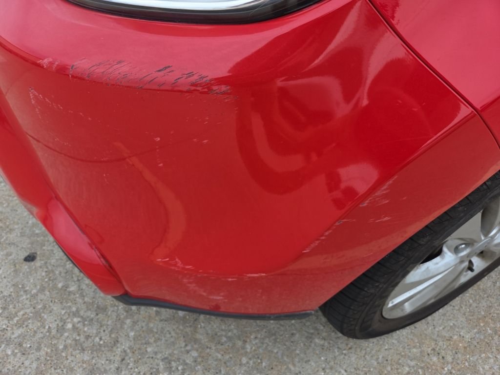 Used 2016 Inferno Red Kia Exclaim image 16
