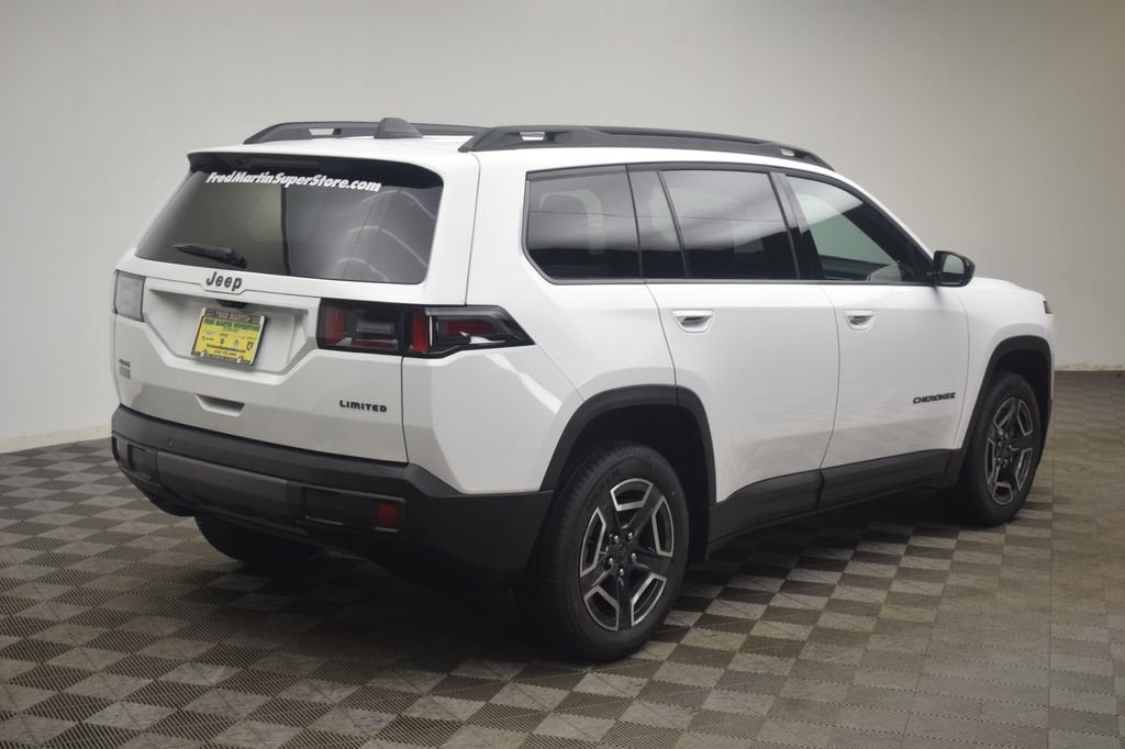 New 2026 Bright White Clear-Coat Exterior Paint Jeep Limited image 6