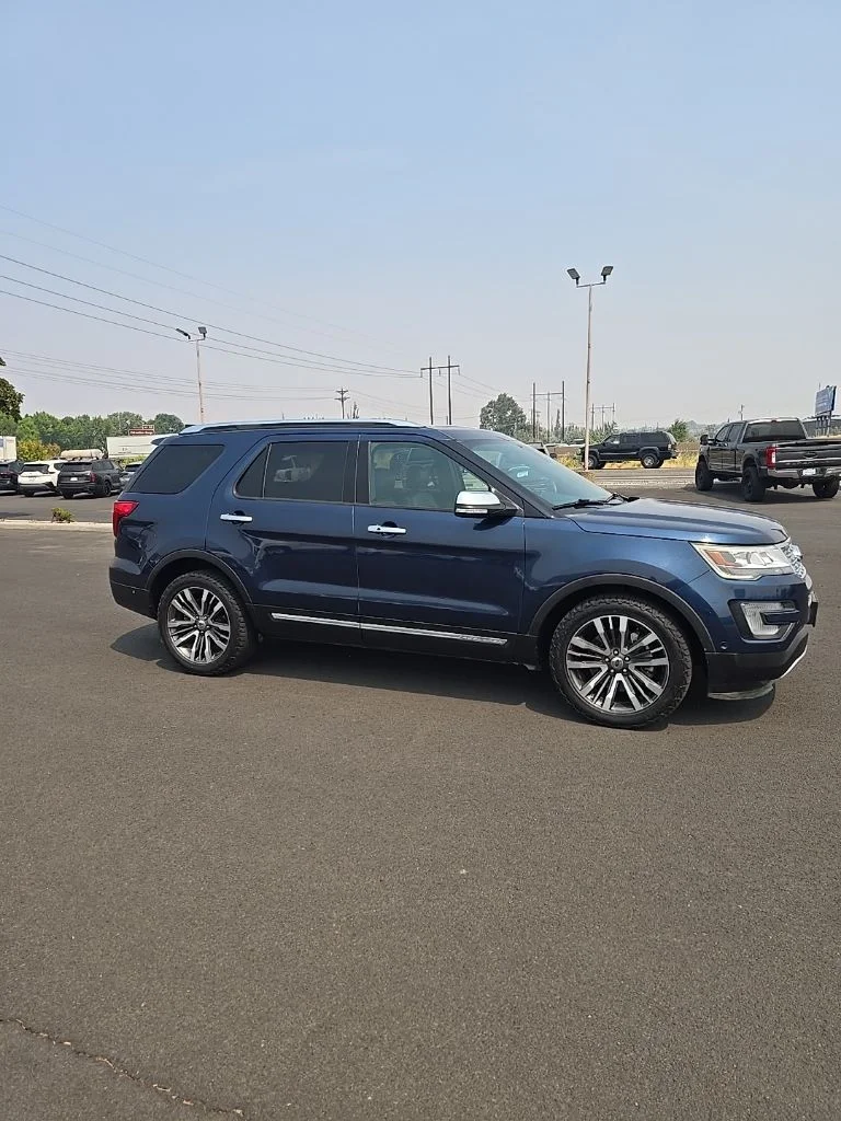 Used 2017 Ford Explorer Platinum with VIN 1FM5K8HT8HGD21795 for sale in The Dalles, OR
