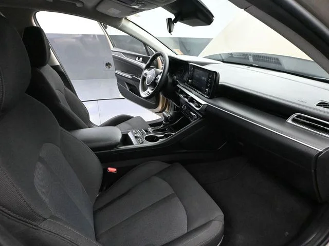 Used 2021 Beige Kia LXS image 45