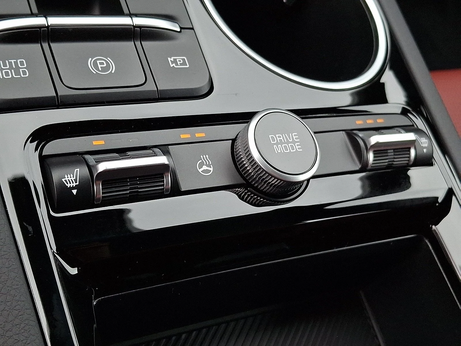 New 2026 Wolf Gray Kia GT-Line AWD image 10