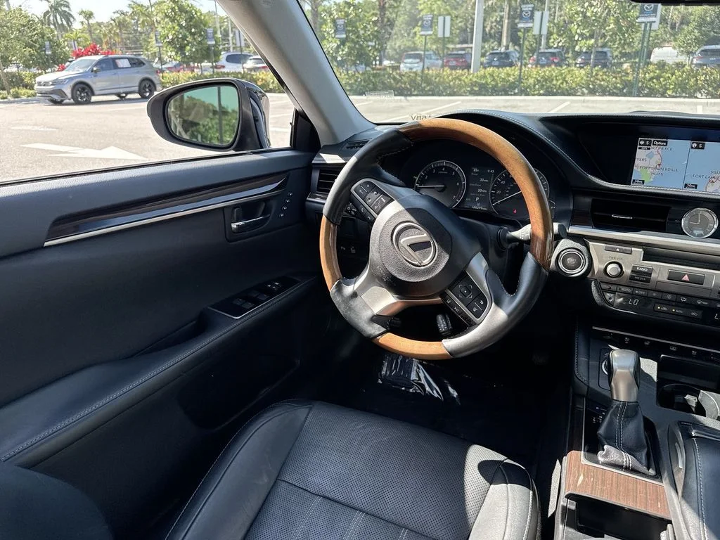 Used 2016 Caviar Lexus 350 image 21