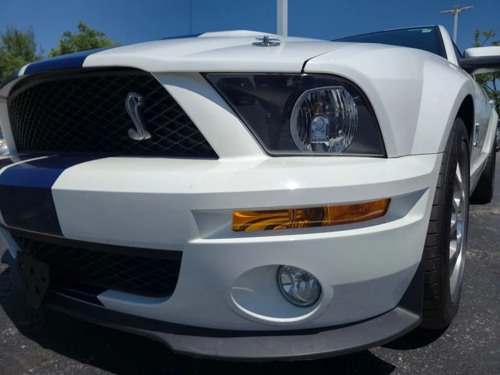 Used 2009 White Ford Shelby GT500 image 2