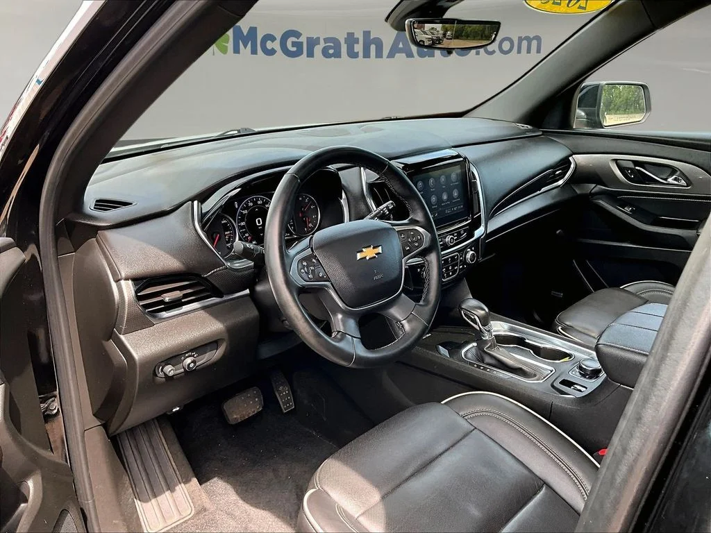 Used 2023 Black Chevrolet Premier image 21
