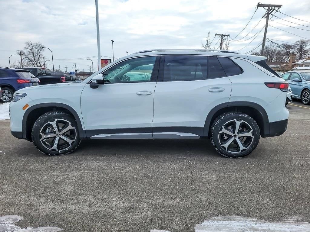 New 2026 Pure White Volkswagen 2.0T SE image 3