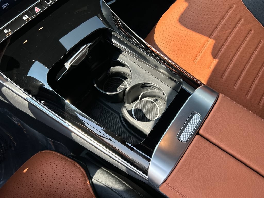 New 2026 Graphite Grey Metallic Mercedes-Benz GLC 300 image 54
