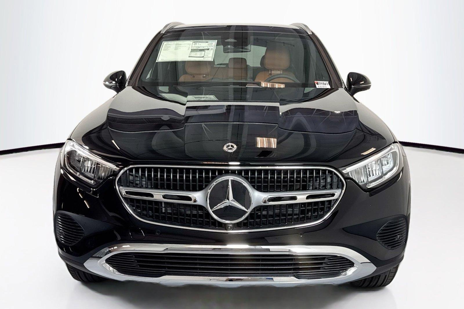 New 2026 Black Mercedes-Benz GLC 300 image 2