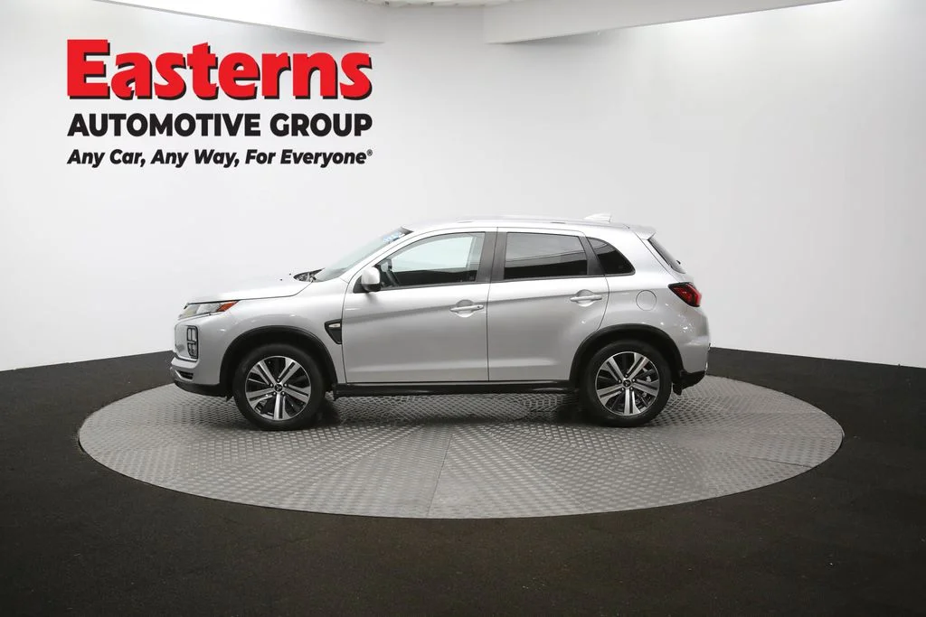 Used 2023 Silver Mitsubishi 2.0 ES image 57