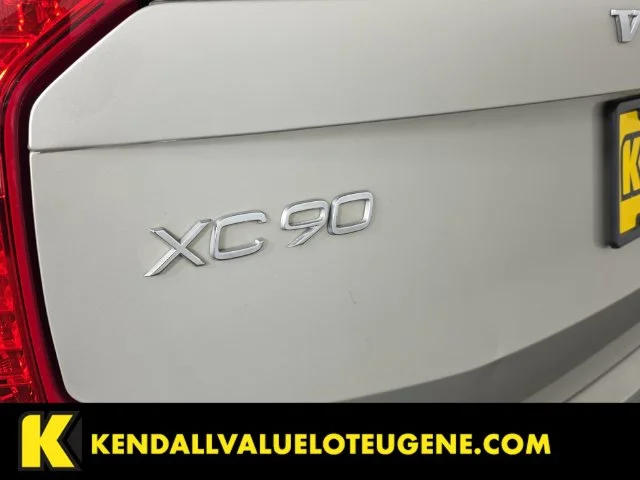 Used 2016 Gold Volvo T6 Momentum image 11