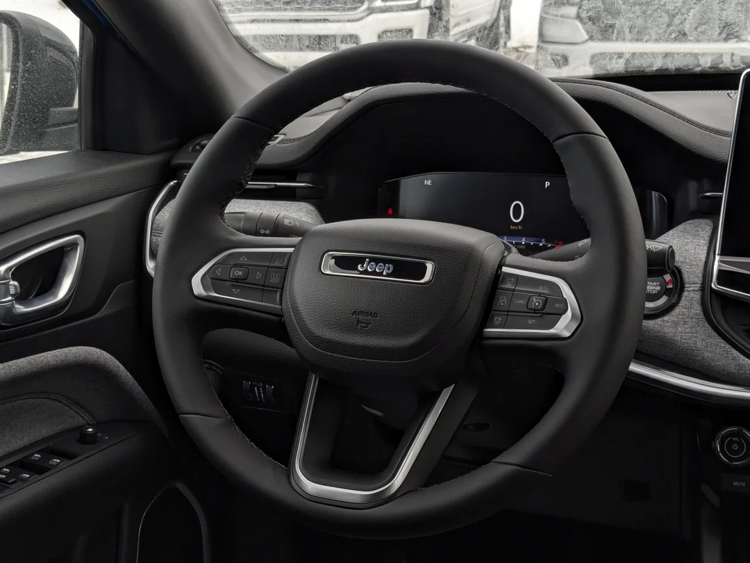 New 2025 Blue Jeep North - - 4X4 - 4.99% O.A.C - 360 Camera System - 10.1 Inch Display - Adaptive Cruise & More! image 16