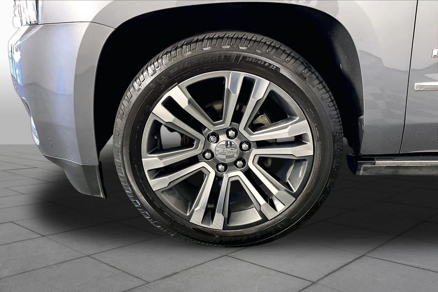 Used 2019 Satin Steel Metallic GMC Denali image 10