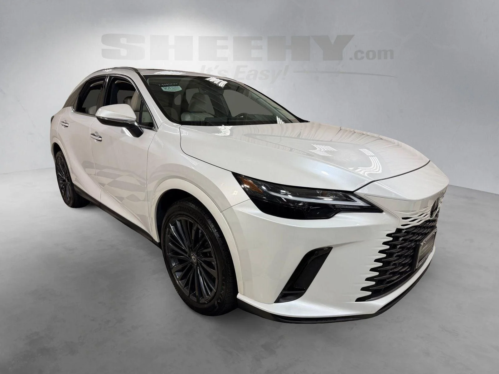 Used 2024 Eminent White Pearl Lexus RX 350 Premium image 2
