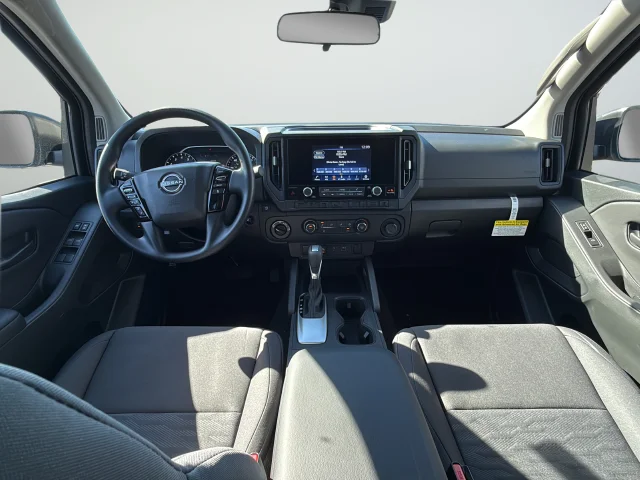 New 2027 Gray Nissan S image 9