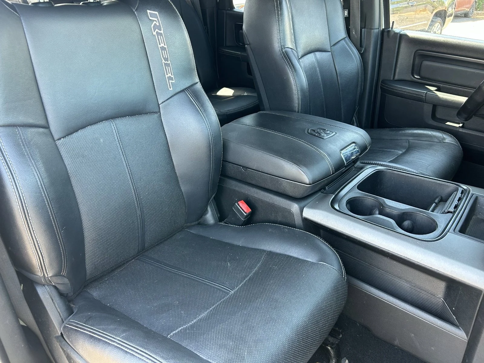 Used 2018 Bright White Clearcoat Ram Rebel image 11