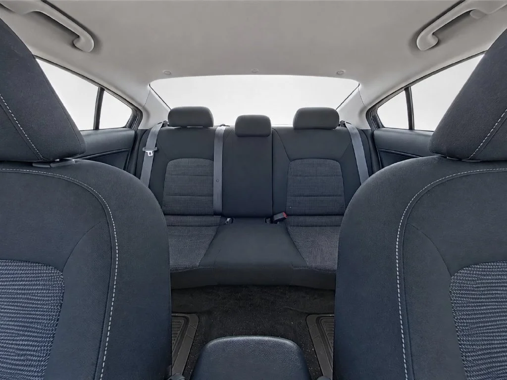 Used 2018 Black Kia LX image 31