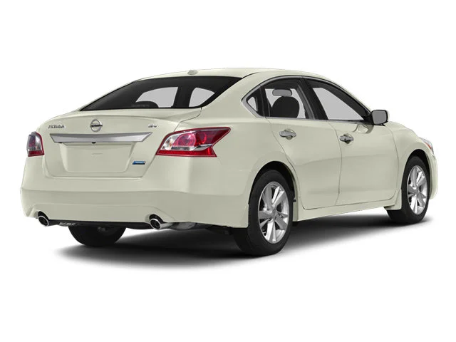 Used 2014 Nissan Altima SV with VIN 1N4AL3AP8EC114414 for sale in Wichita, KS
