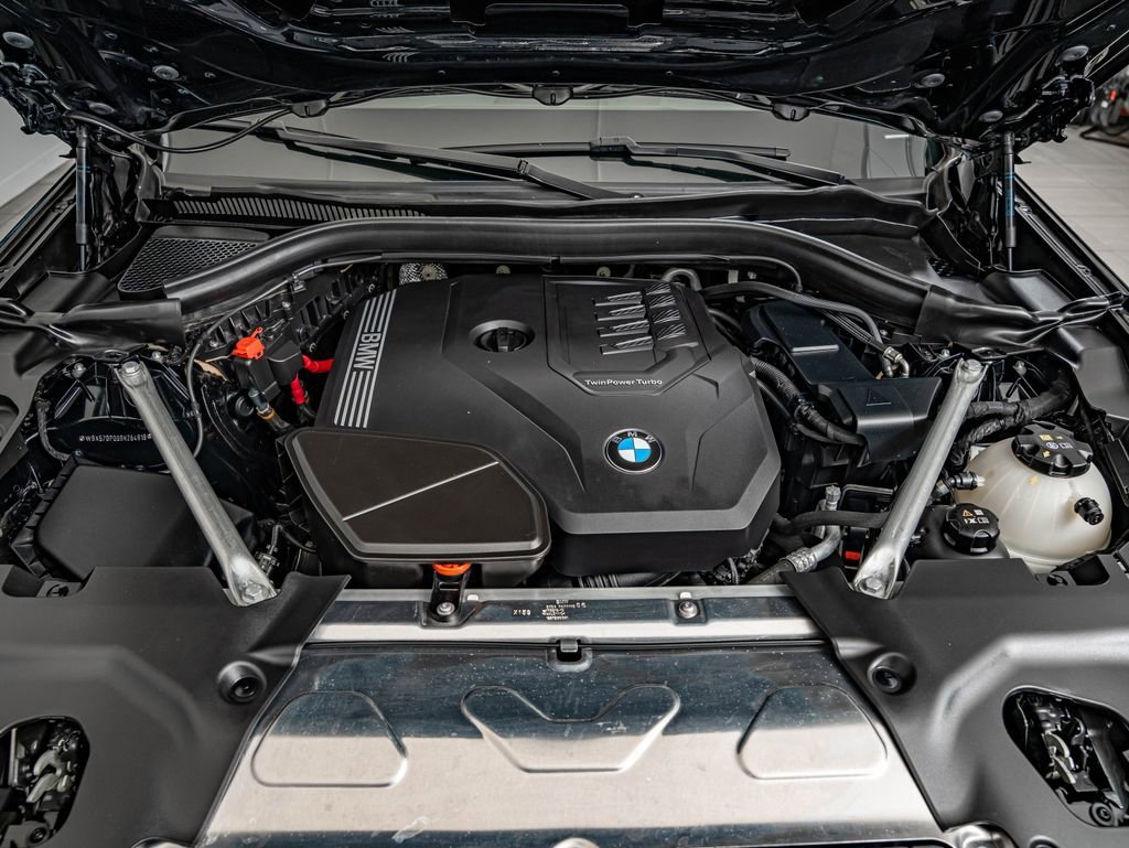 Used 2024 Jet Black BMW xDrive30i image 39