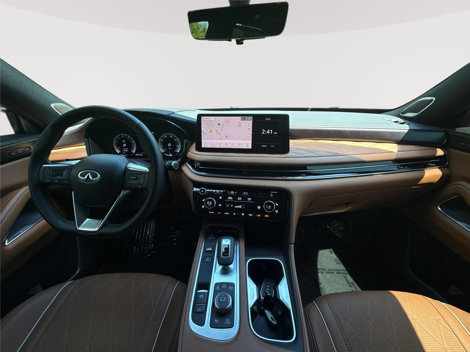 Used 2025 Harbor Gray/Obsidian Black INFINITI AUTOGRAPH image 13