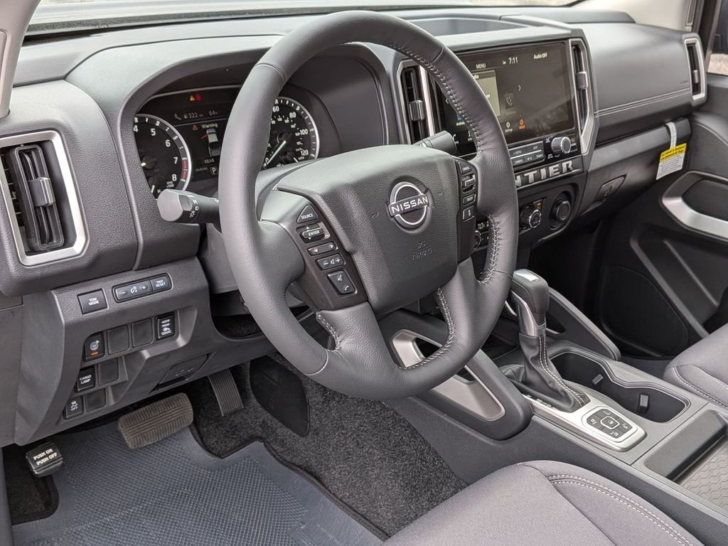 New 2026 Super Black Nissan Crew Cab SV image 19