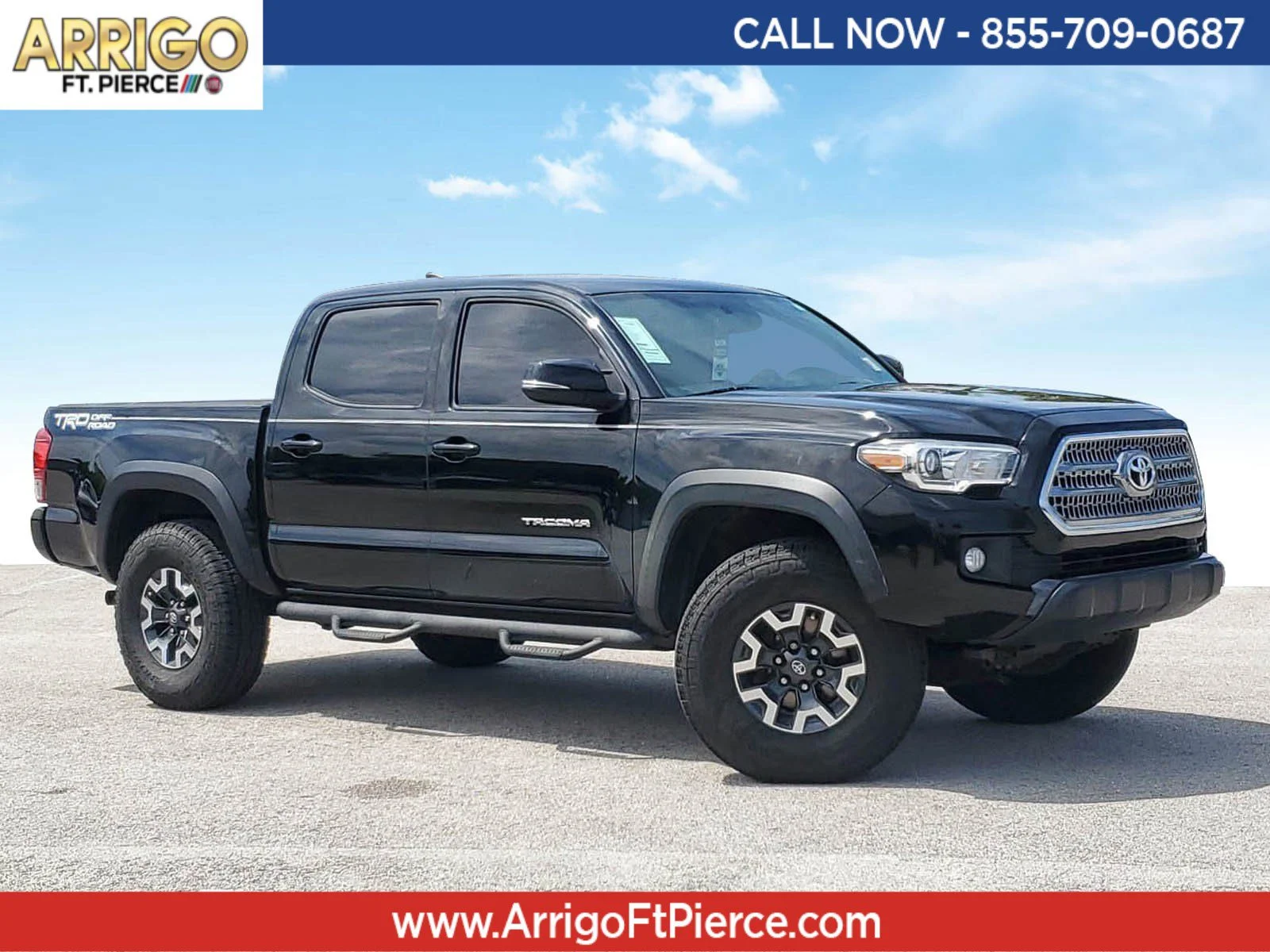 Used 2016  Toyota  image 1
