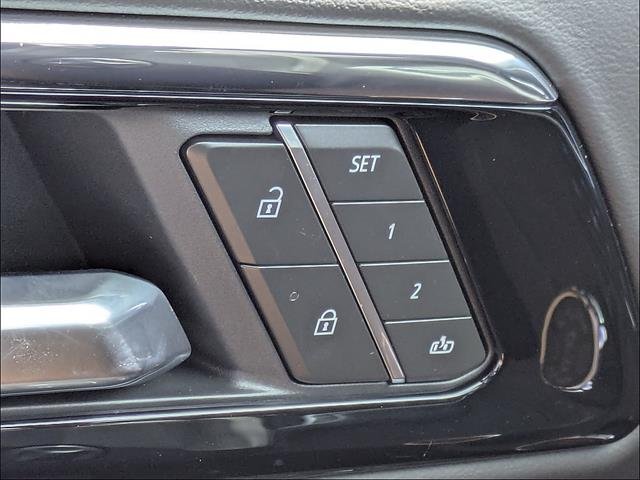 2026 Chevrolet Tahoe Premier - Photo 29