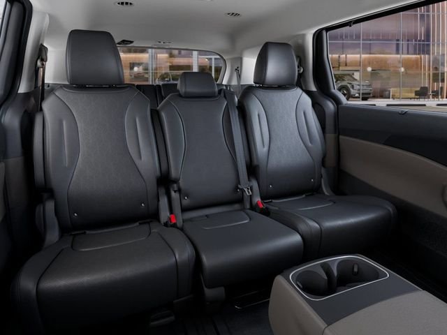 New 2026 Deep Chroma Blue Kia EX image 16