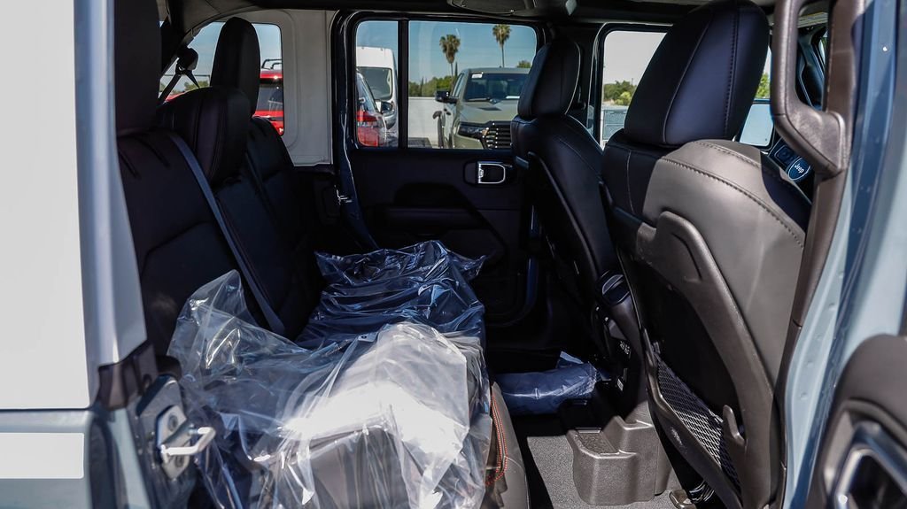New 2026 Anvil Clear Coat Jeep Rubicon image 20