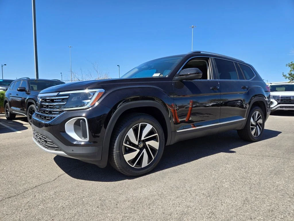 2026 Volkswagen Atlas SEL - Photo 2