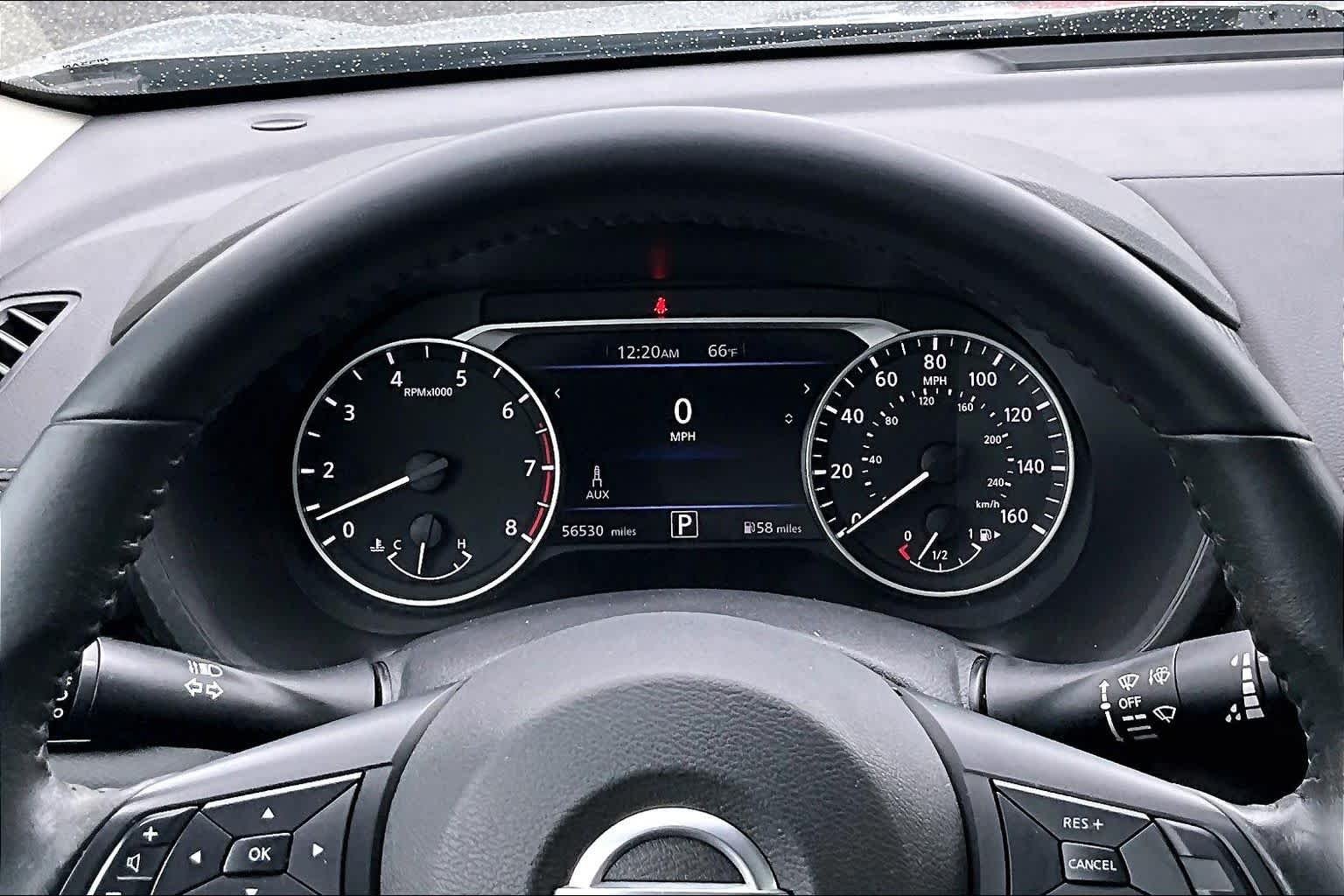 Used 2022 Brilliant Silver Metallic Nissan SV image 25