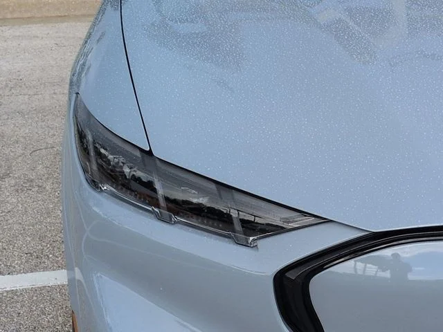 New 2026 Glacier Gray Metallic Tri-coat Ford Premium image 10