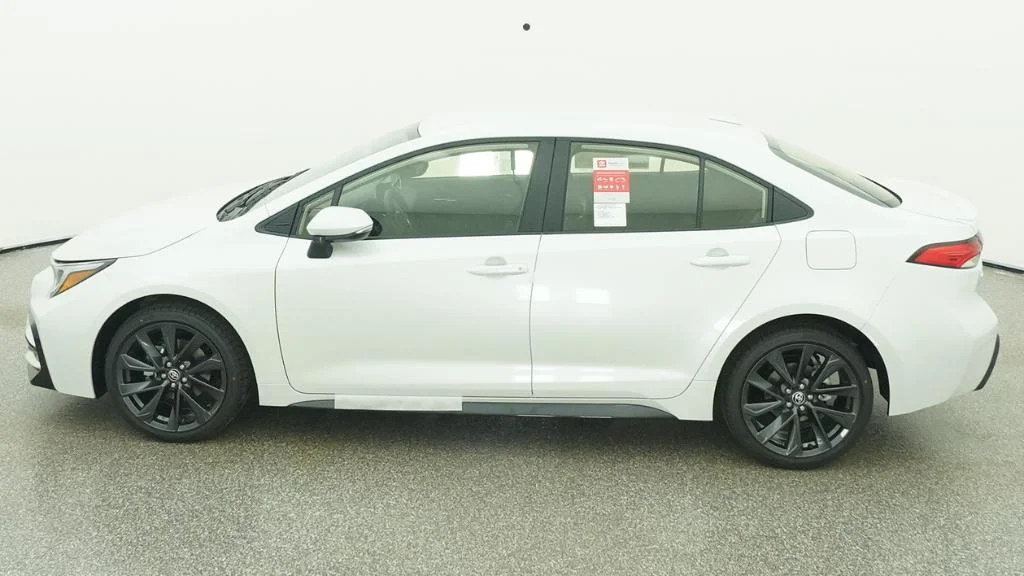 2026 Toyota Corolla SE - Photo 21