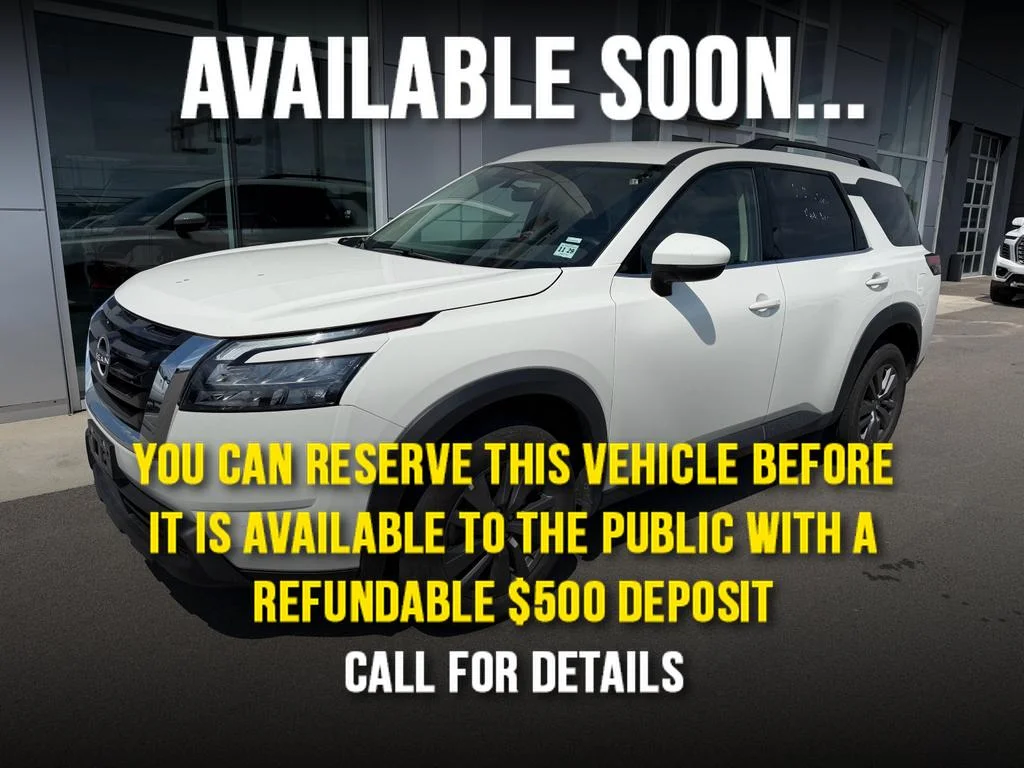 2025 Nissan Pathfinder SV 4WD's photo