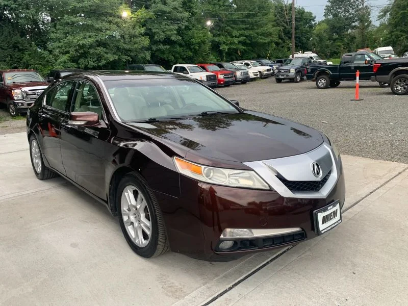 Used 2011 Maroon Acura Sedan 4D image 27