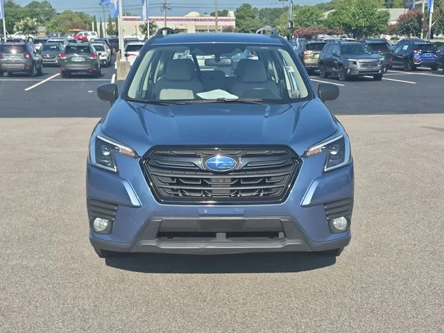 Used 2022 Blue Subaru Base image 8