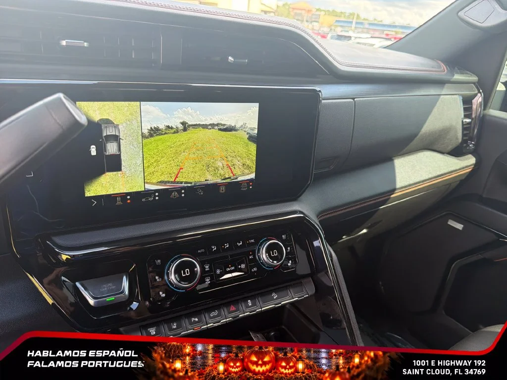 Used 2024 Onyx Black GMC AT4 image 23