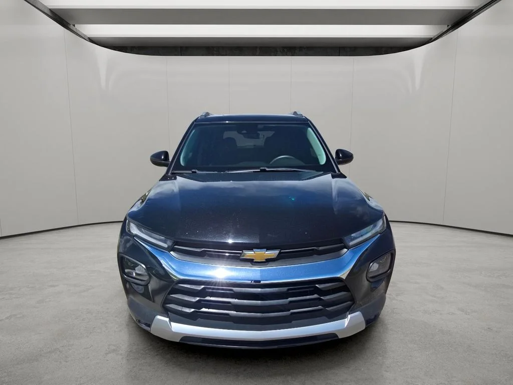 Used 2021 Mosaic Black Metallic Chevrolet LT image 8