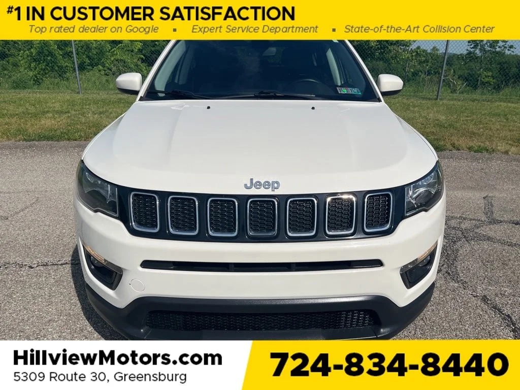 Used 2021 White Clearcoat Jeep Latitude image 10