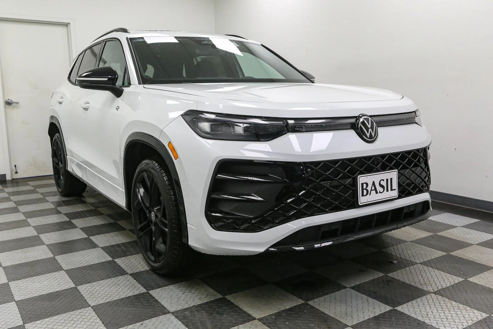 New 2026 Opal White Pearl Volkswagen SE R-Line Black image 2