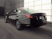 Used 2024 Super Black Nissan 2.5 SV image 5
