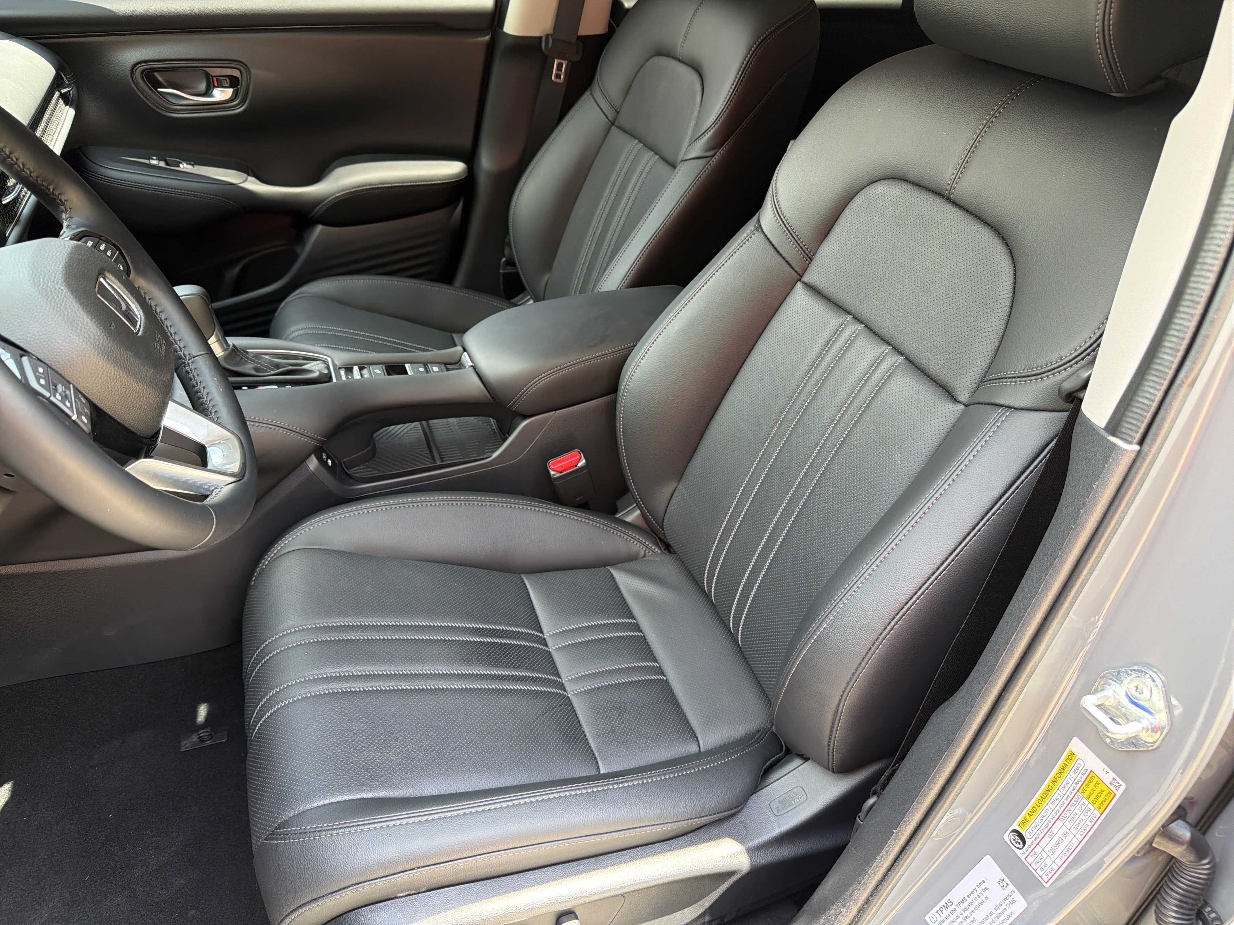 Used 2026 Urban Gray Pearl Honda EX-L image 17