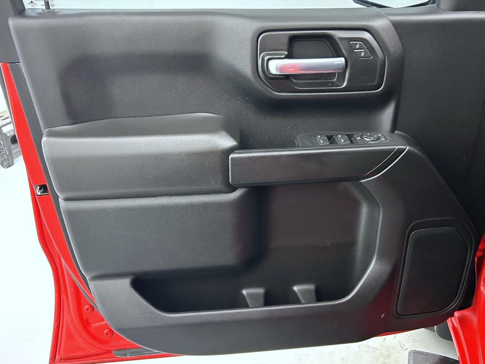Used 2021 Red Chevrolet Custom Trail Boss image 9