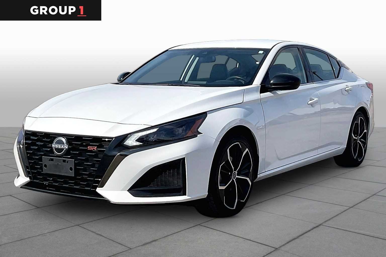 2024 Nissan Altima SR