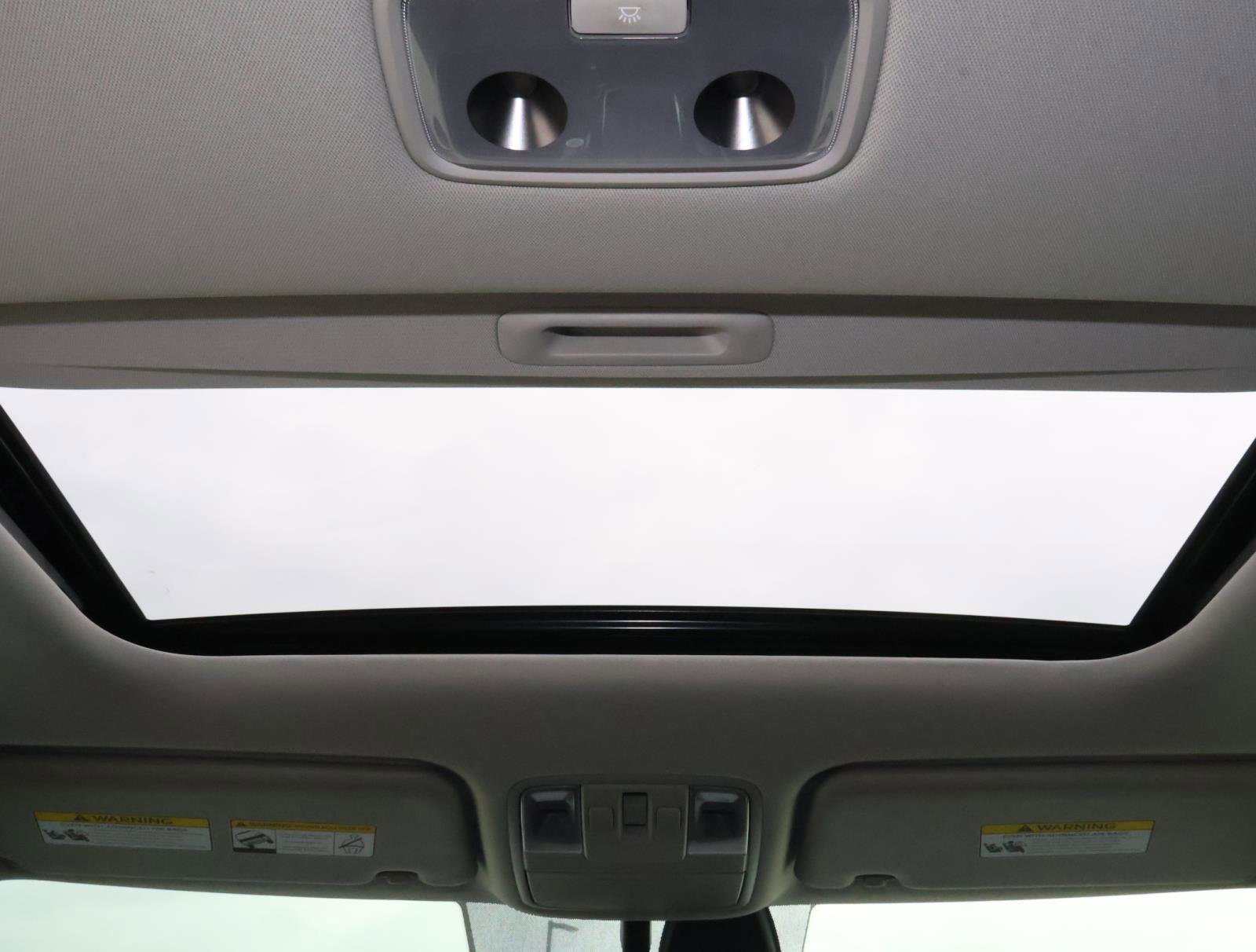 Used 2022 Gravity Gray Kia GT-Line image 12