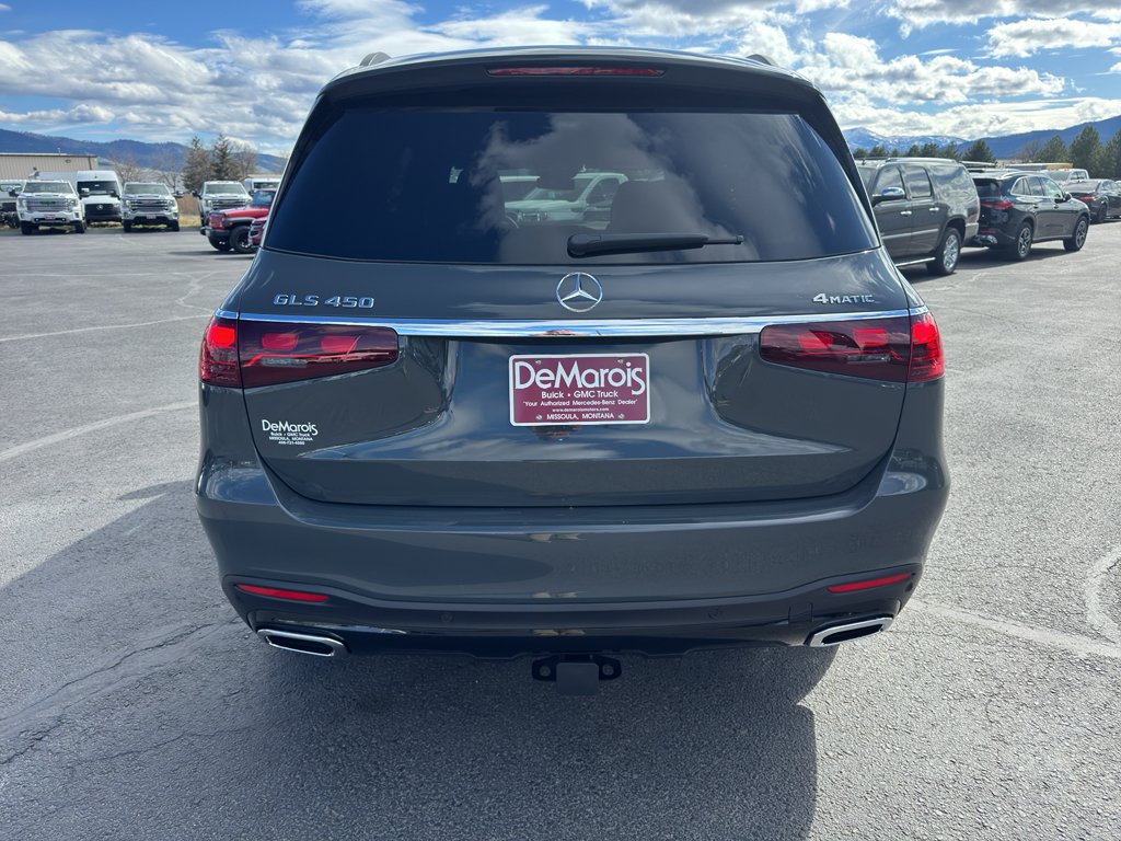 New 2026 MANUFAKTUR Silicon Grey Mercedes-Benz GLS 450 image 3