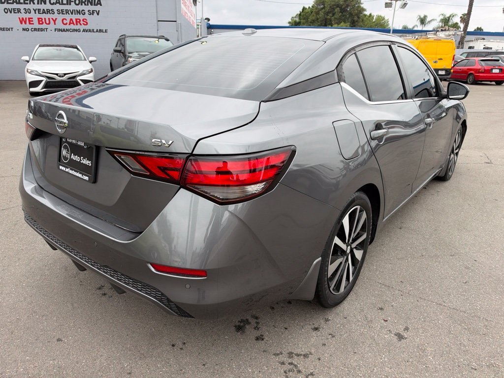 Used 2021 Gray Nissan SV image 5